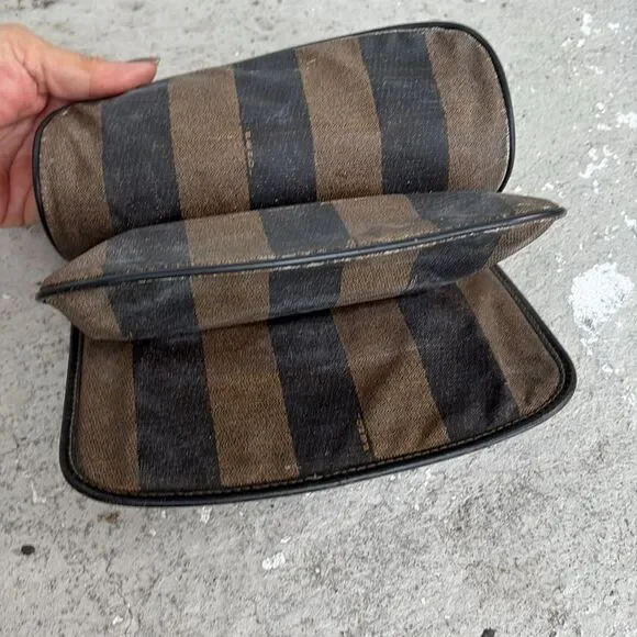 Vintage Fendi Pecan canvas crossbody - Picture 6 of 11